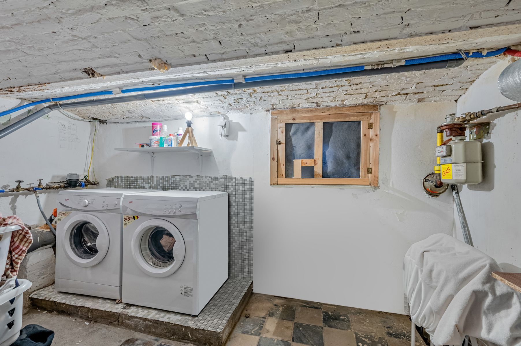 Instapklare stadswoning in het centrum van Zottegem foto 17
