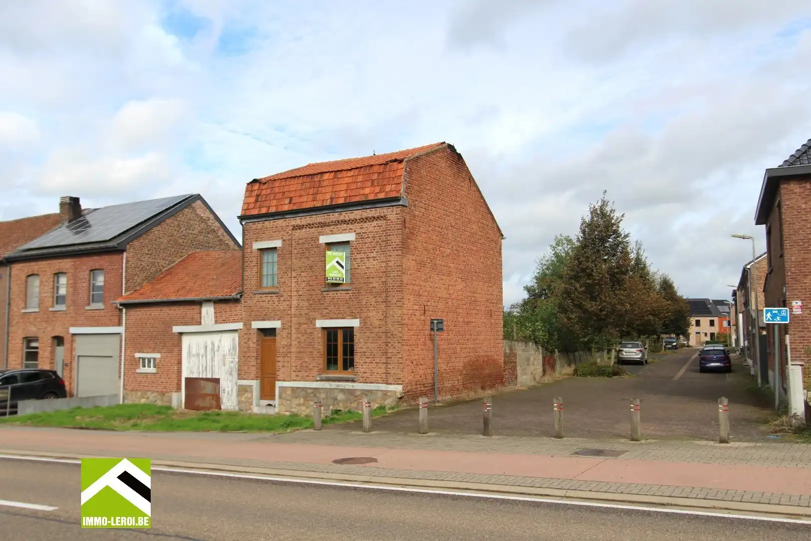Te renoveren woning met schuur en tuin foto 6