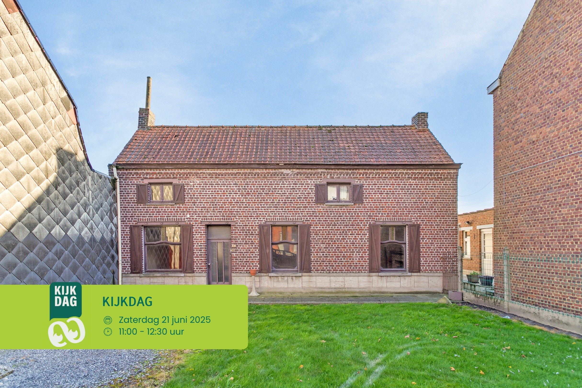 Te renoveren woning met bouwgrond foto {{pictureIndex}}