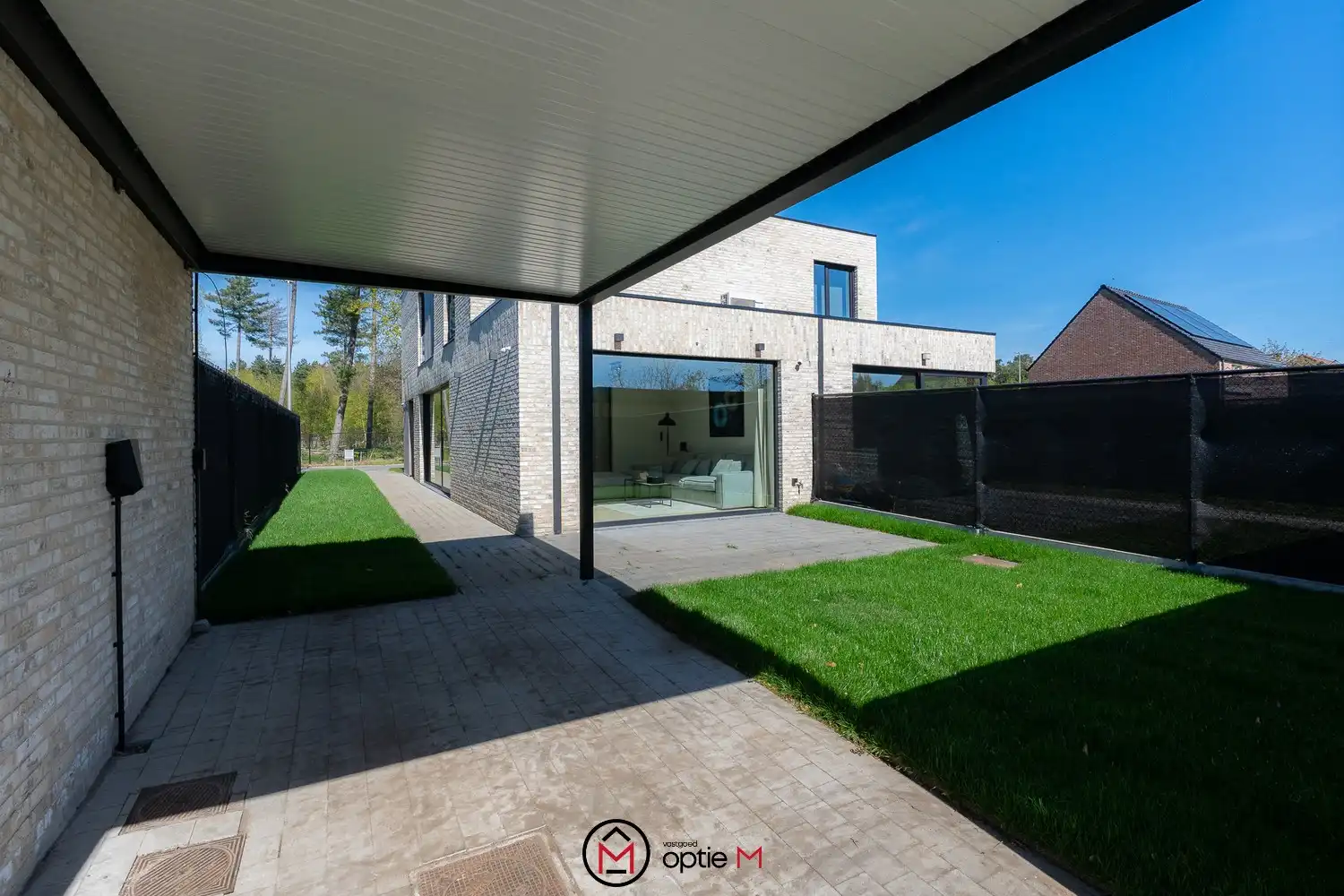 Instapklare woning te koop met hoogwaardige afwerking foto 25