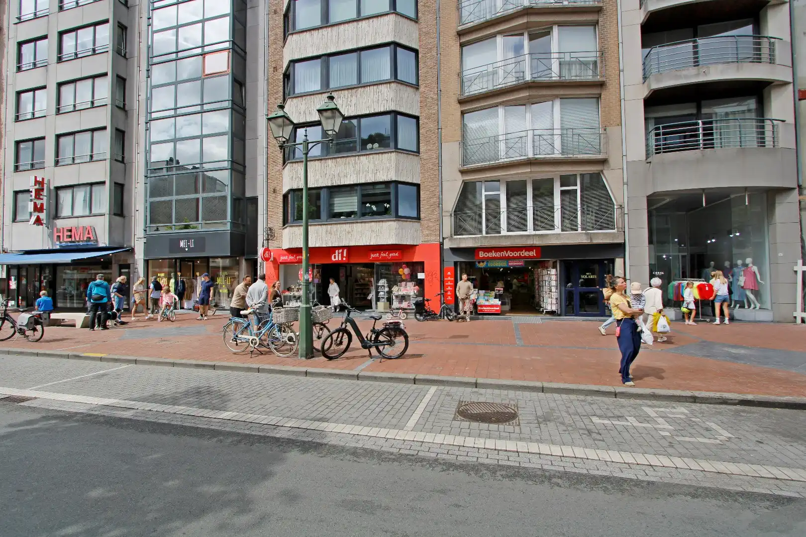 Mezzanine winkel Lippenslaan 247 Knokke te koop foto 3