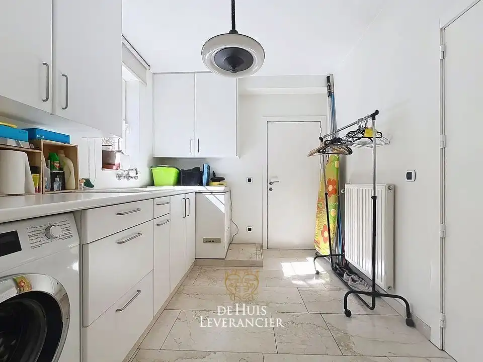 Exclusieve villa op uitzonderlijk perceel van 1 767 m², grenzend aan natuurgebied foto 36