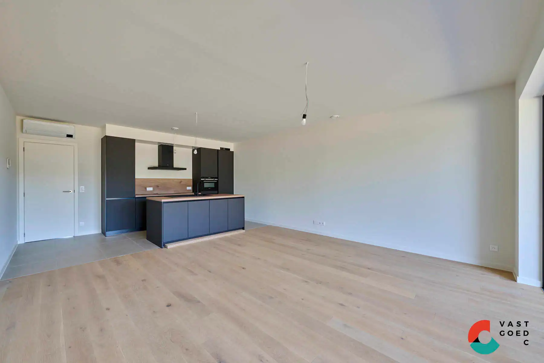Luxe en zorgeloos wonen aan het water in Leopoldsburg! foto 3