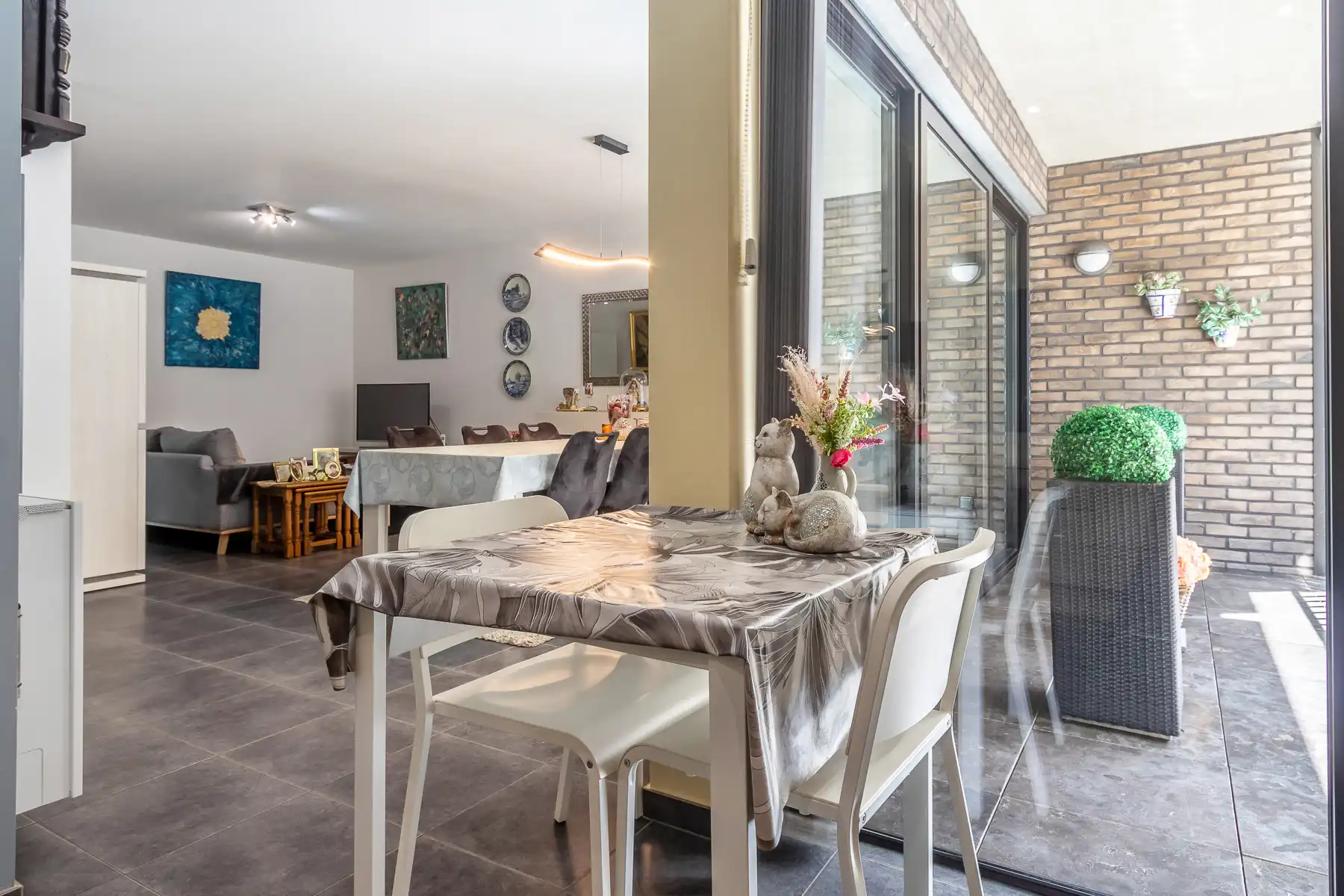 Gelijkvloersappartement met 2 slaapkamers en autostaanplaats foto 10