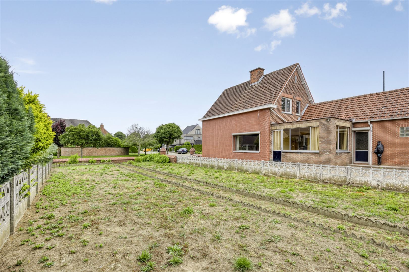 TE KOOP: Woning met 3 slaapkamers op breed perceel! foto 18