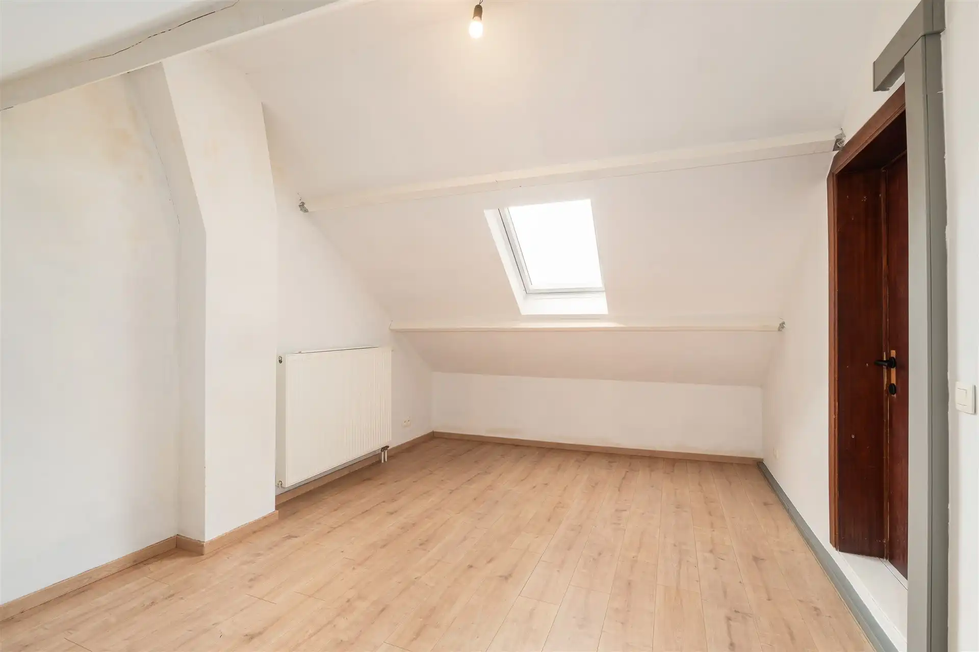 Instapklare, energiezuinige woning met tuin in Wetteren foto 15