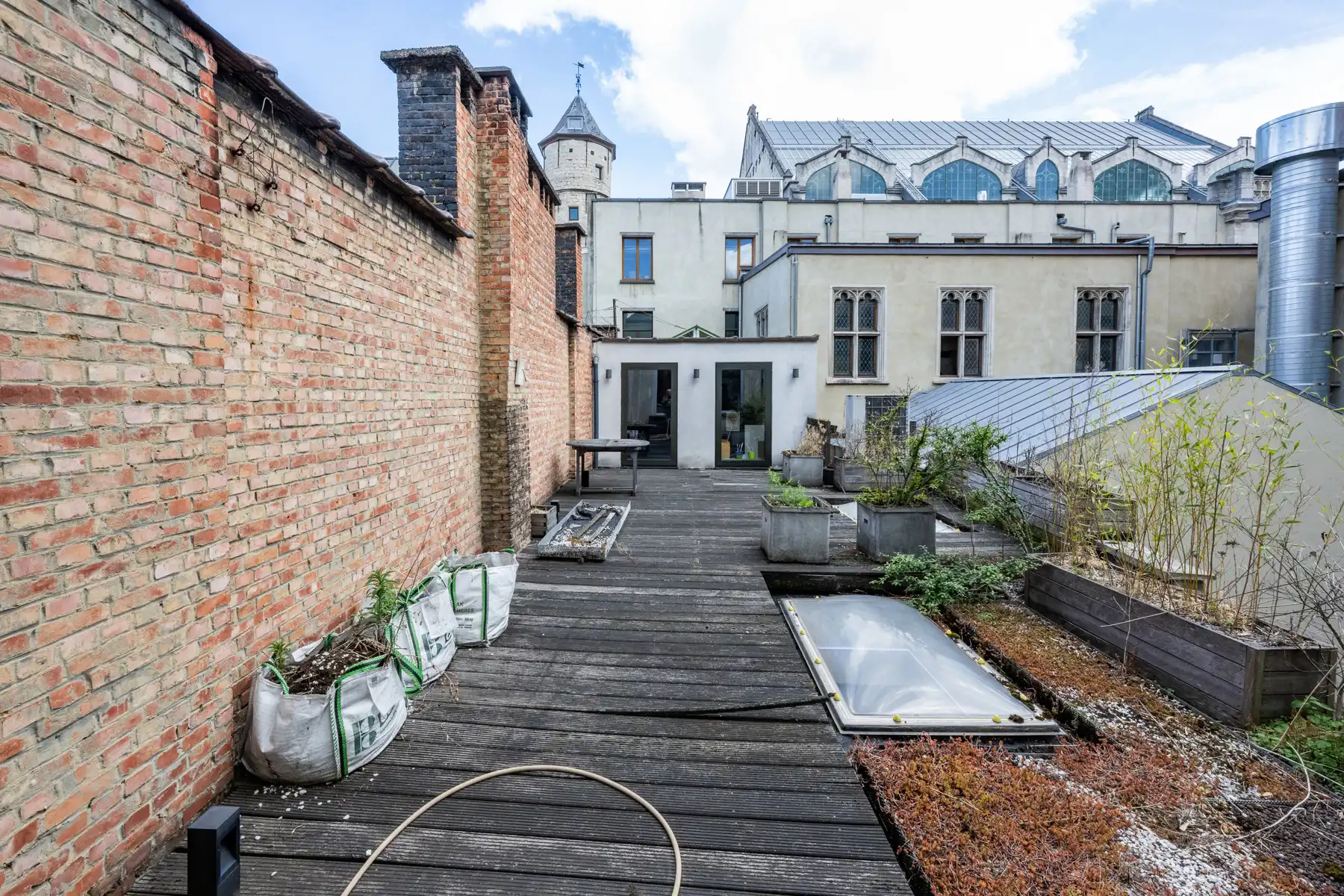 VERLAAGDE PRIJS - Pand met handelsruimte en woonfunctie foto 29