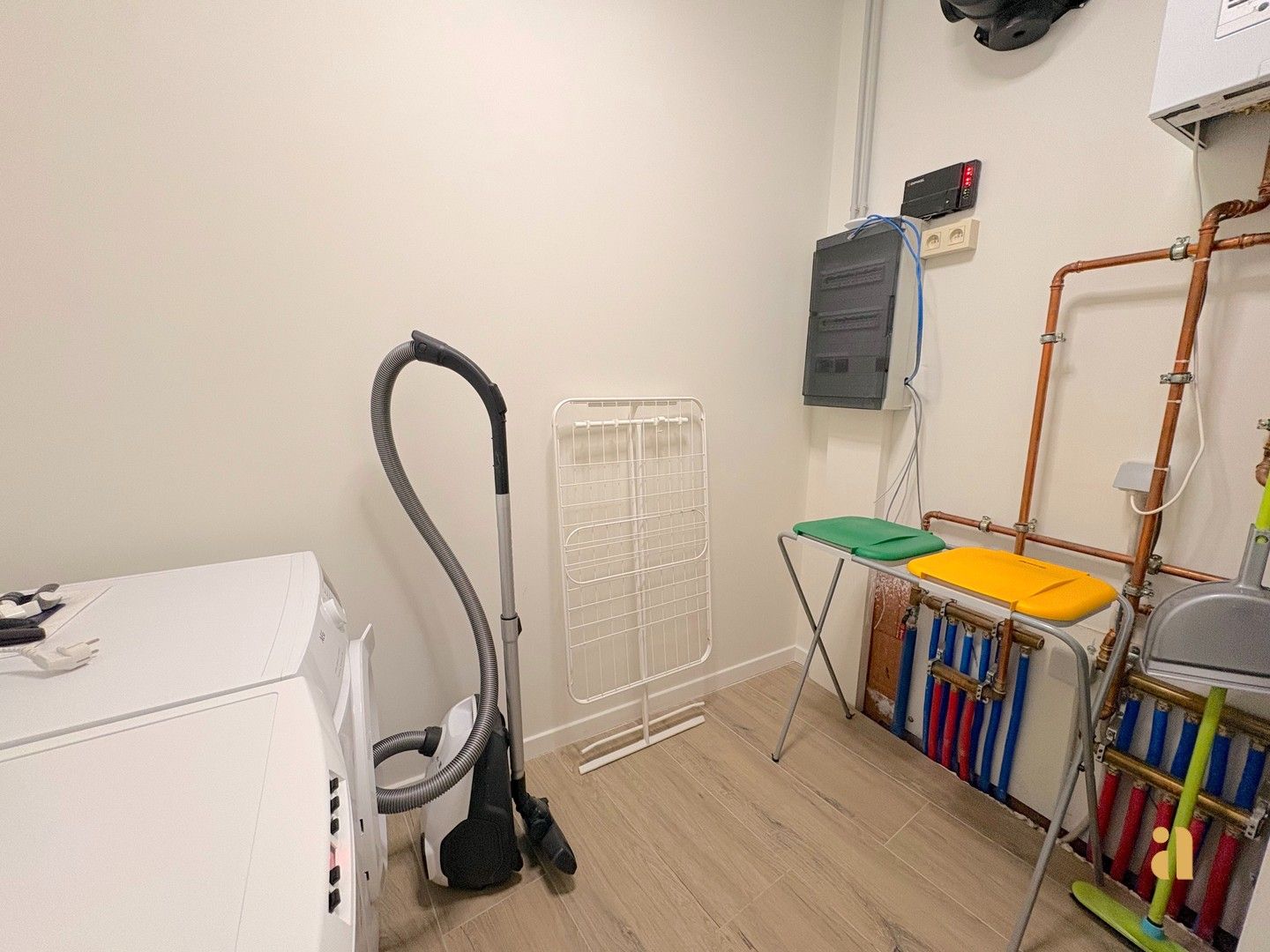 Stijlvol gemeubeld appartement te huur foto 5