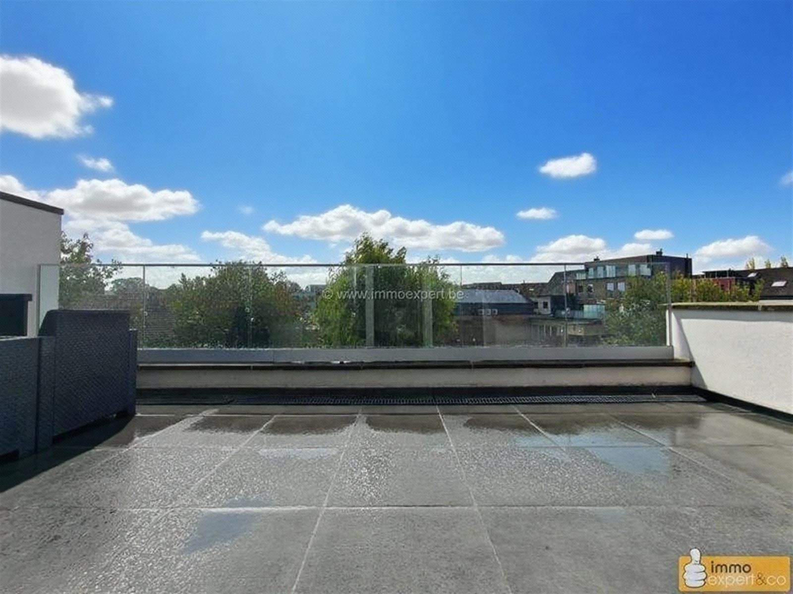 TERNAT: Volledig gerenoveerde woning, 3 slpkrs, centrum foto 23