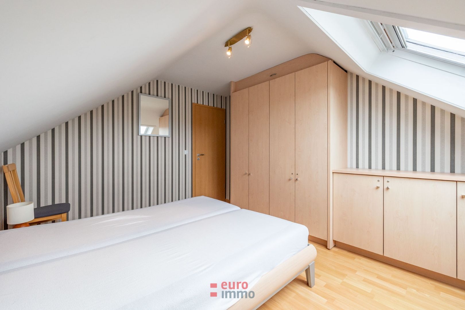 Zalig gelegen appartement met 2 slaapkamers in een zéér rustig domein tussen Westende en Middelkerke, op 300m van de zee en het zandstrand. foto 12