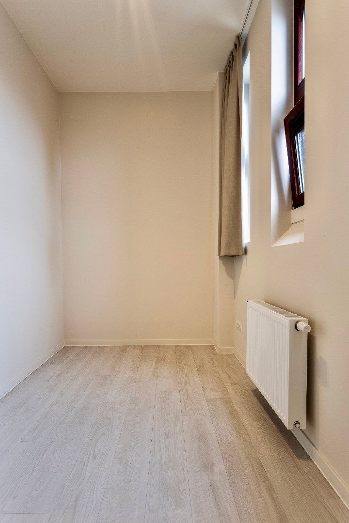 Moderne en ruime assistentiewoning te centrum Halle foto 9
