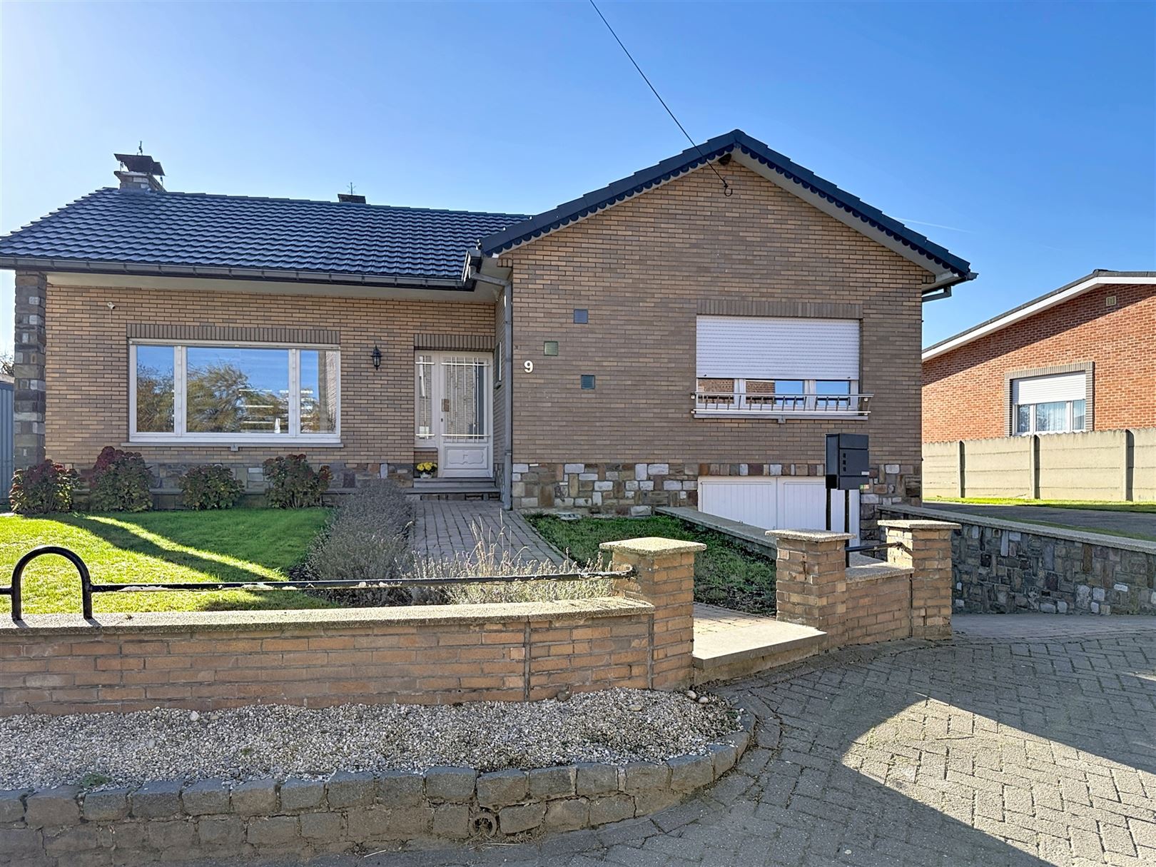 Open bebouwing, 3 slpks, tuin, terras, garage, 8a 67ca foto 32