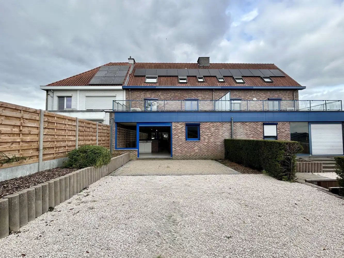 Ruime woning met EPC-label A op toplocatie in Heverlee – vlak bij Leuven, IMEC en Gasthuisberg foto {{pictureIndex}}