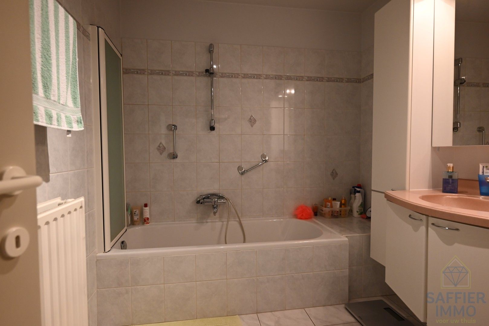 Appartement met 3 slaapkamers, garage en staanplaats te huur in centrum Kuurne foto 10