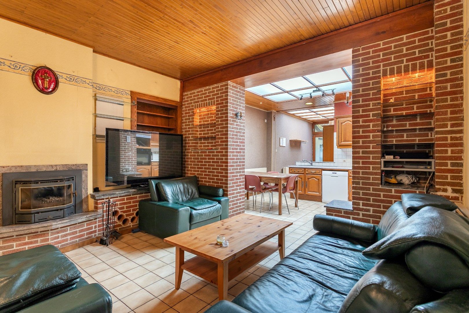 Ruime woning centrum Halle, 4 slpks en tuin foto 4