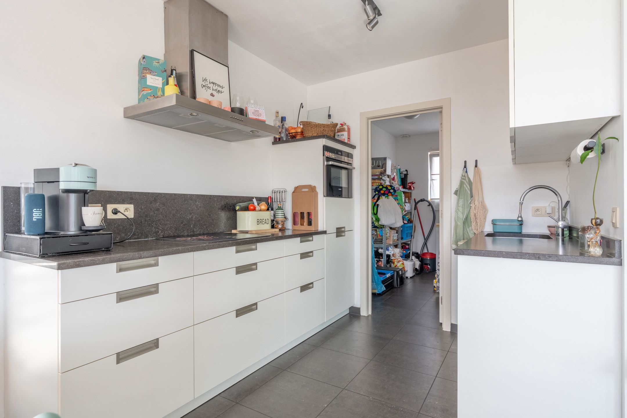 Duplex met 3 slpk's, terras en 2 garageboxen te Oud-Turnhout foto 3