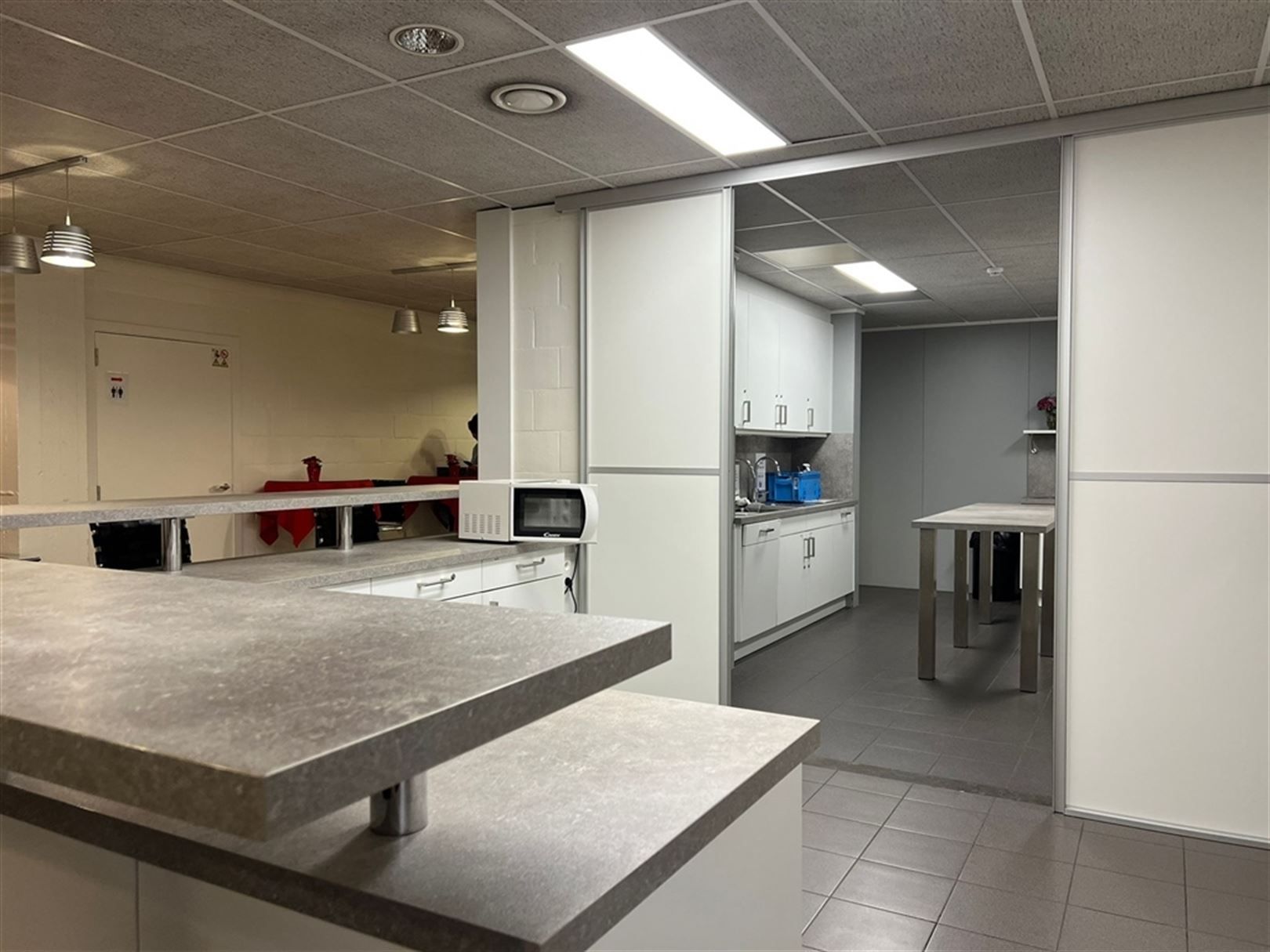 Kantoren in oud fabriekspand van 24m² tot 521m² foto 19