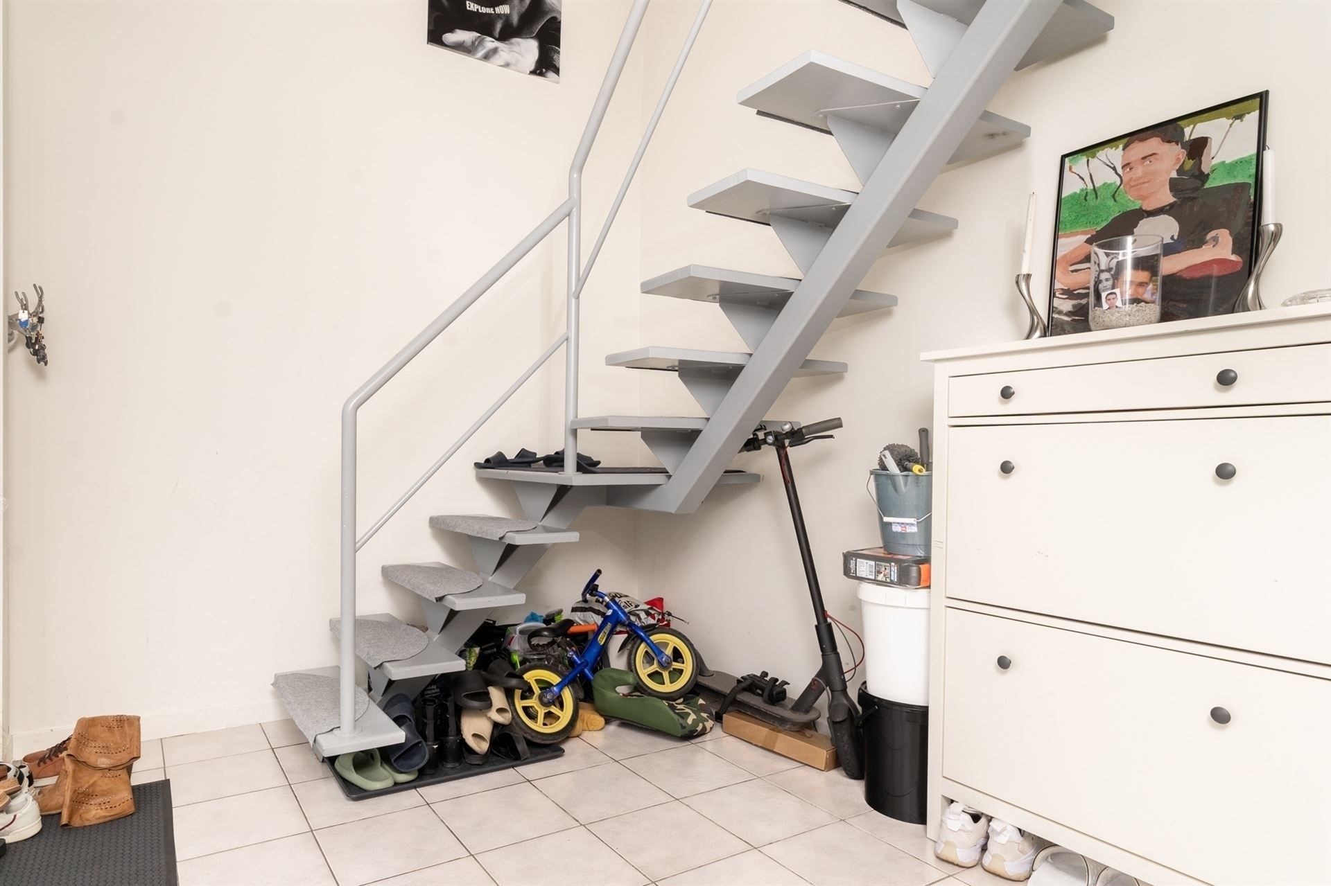 Meergezinswoning bestaande uit 2 app, tuin en dubbele carport foto 16