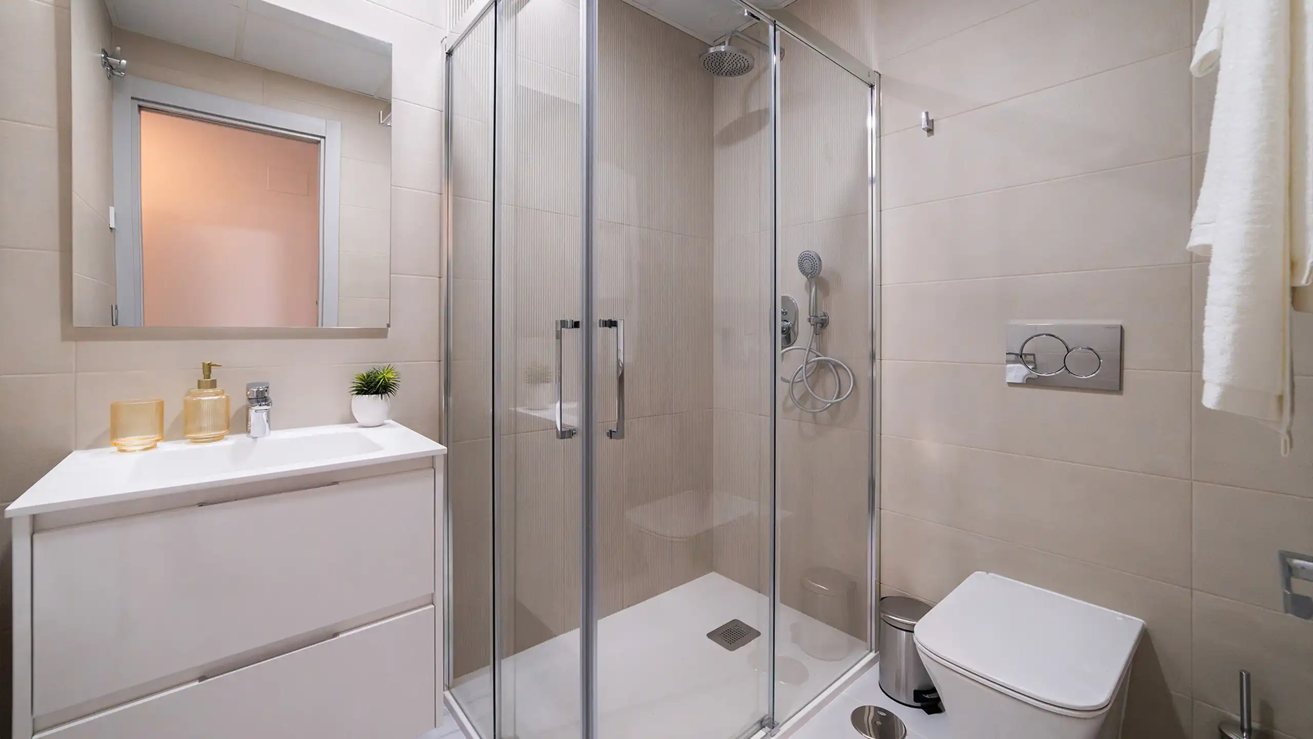 SPANJE - Wonen tussen zee, golf en comfort foto 21