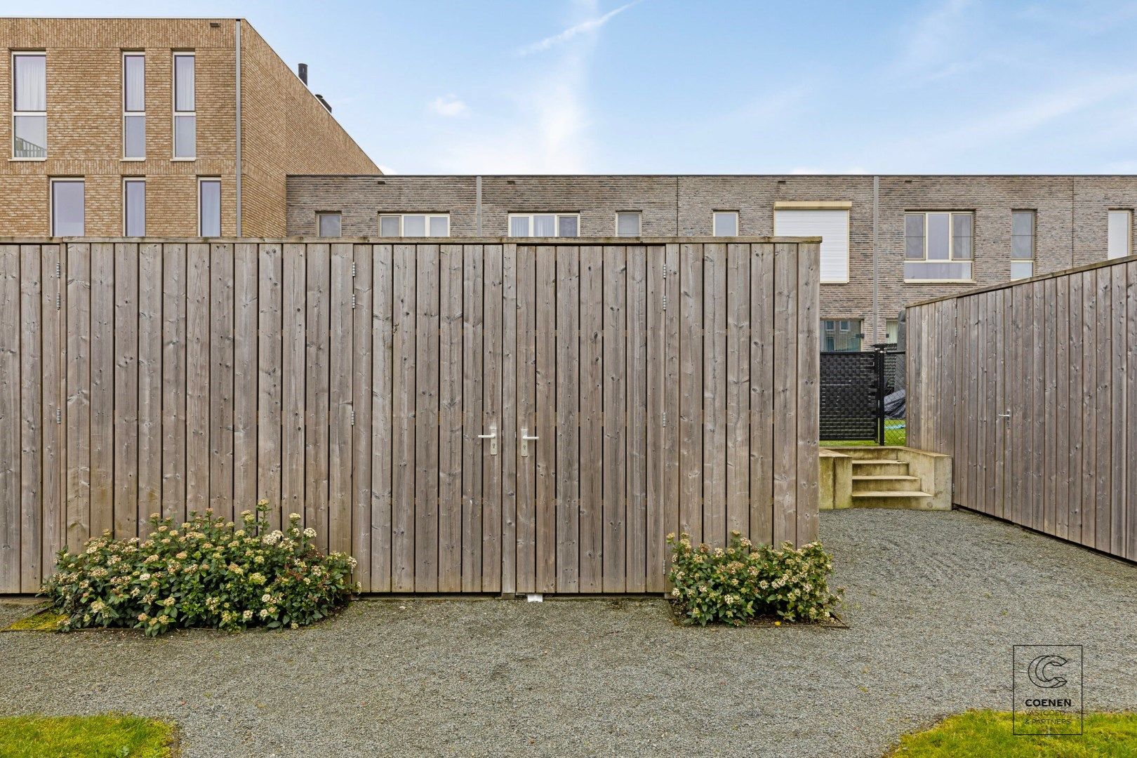 Ruim appartement van 75m² met 2 slpk's en terras, gelegen op een uiterst rustige locatie te Hoboken!  foto 12