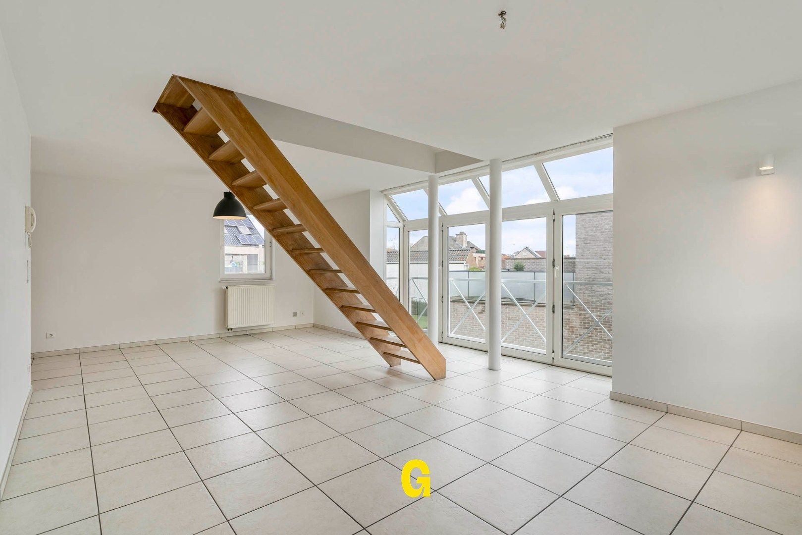 Aangenaam duplexappartement met drie slaapkamers, autostandplaats en kelderberging foto 14
