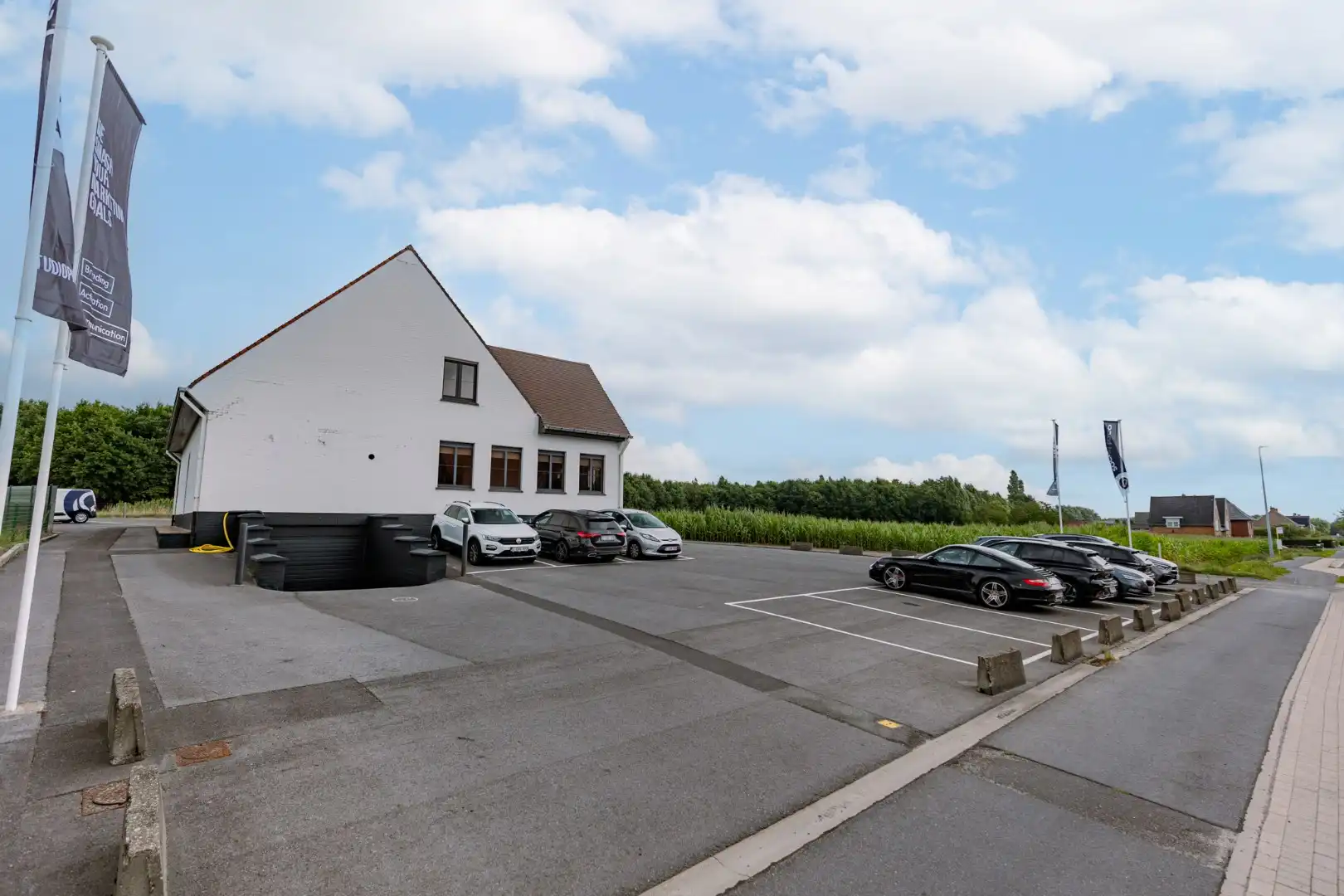 Commercieel gelegen kantoorgebouw  foto 26