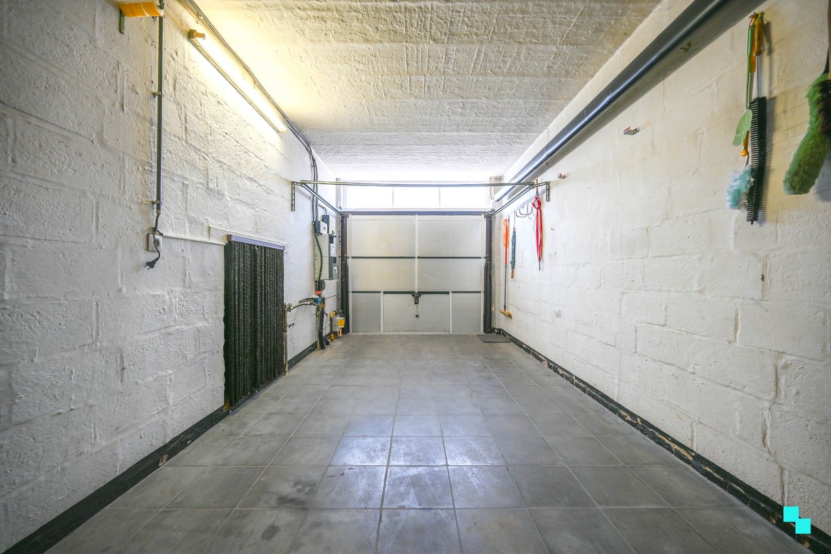 Te renoveren halfopen bebouwing in Ingelmunster foto 9