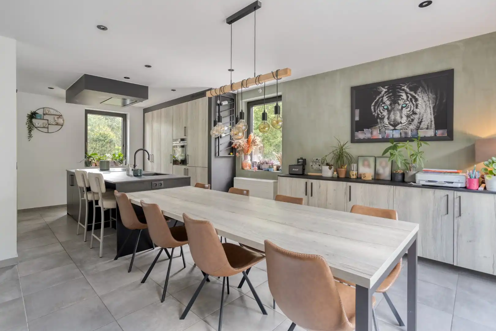 Veelzijdige recente woning aan de Brechtse Heide – ideaal voor wonen & werken foto 11