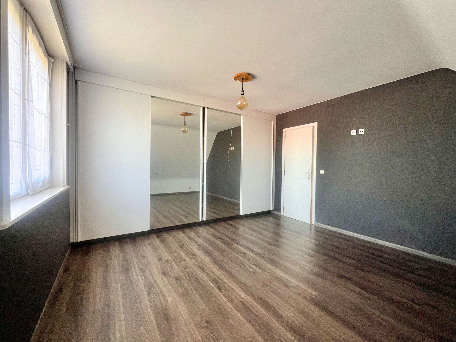 Alleenstaande woning met grote tuin en garage te Knokke foto 12