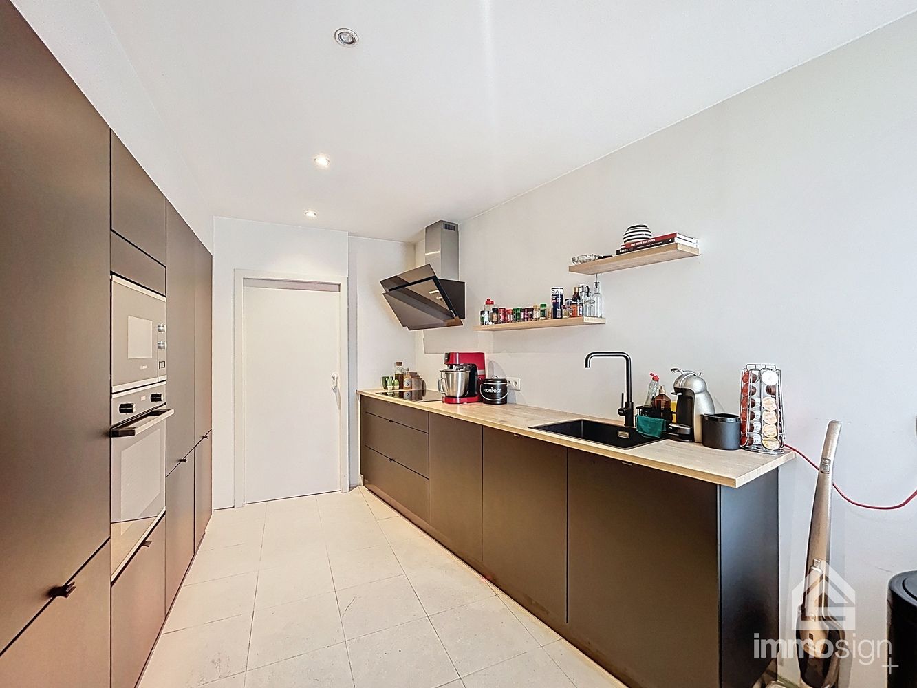 Villa-appartement centrum-Bilzen, met maar liefst 204 m² bewoonbare oppervlakte en terras van 58 m²! foto 17