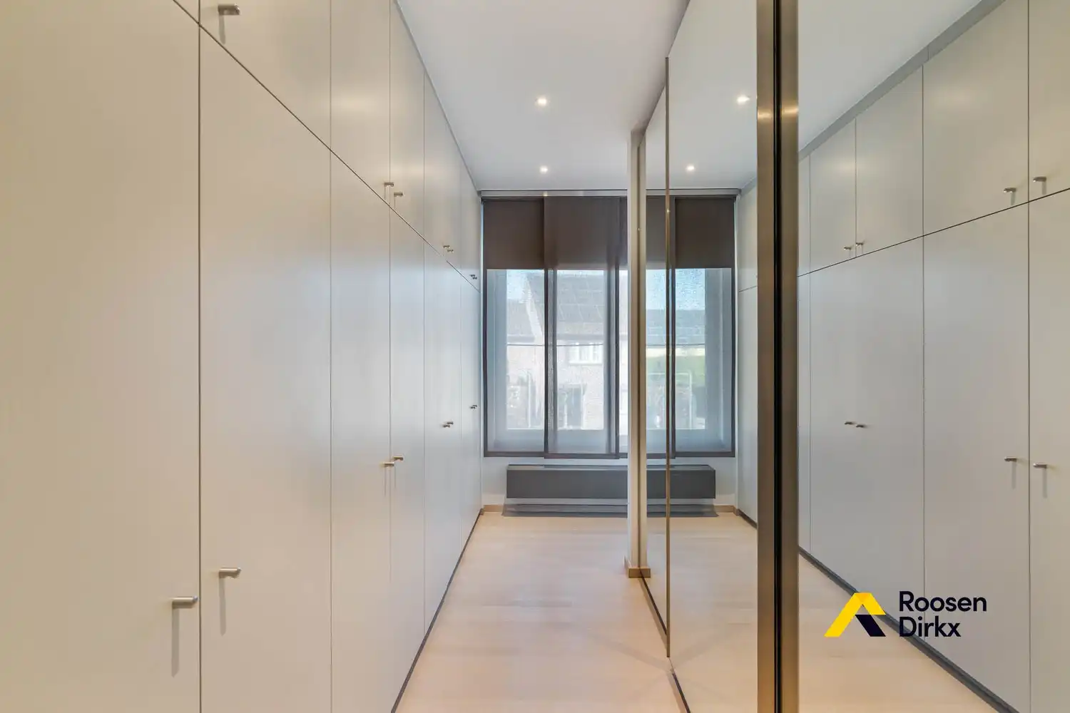 Bakkerij met luxe woonst en studio! foto 12