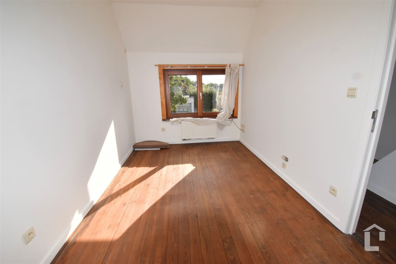 Gezellige, instapklare rijwoning foto 8