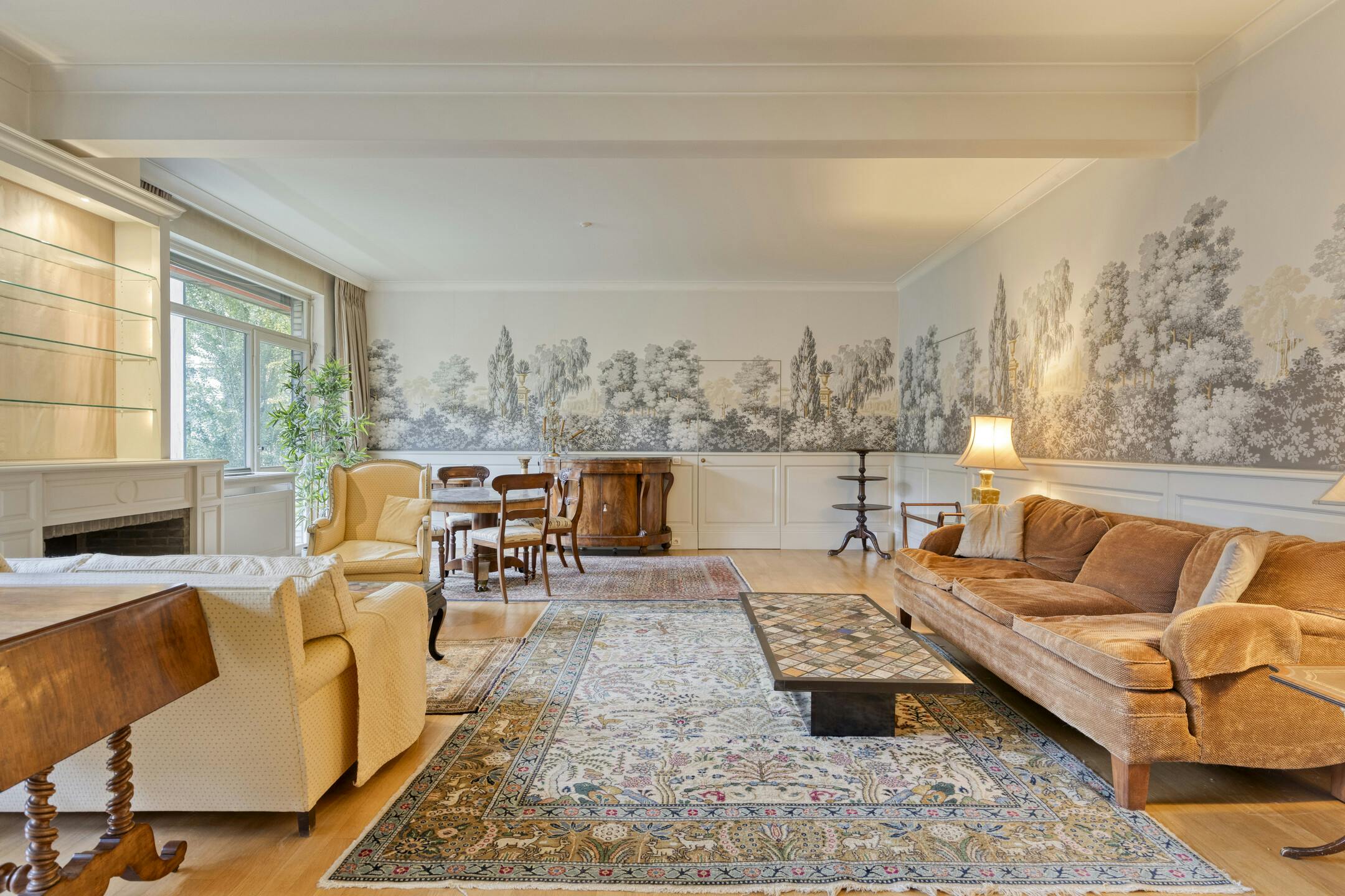 Appartement met twee slaapkamers en terras te koop in Antwerpen foto 4