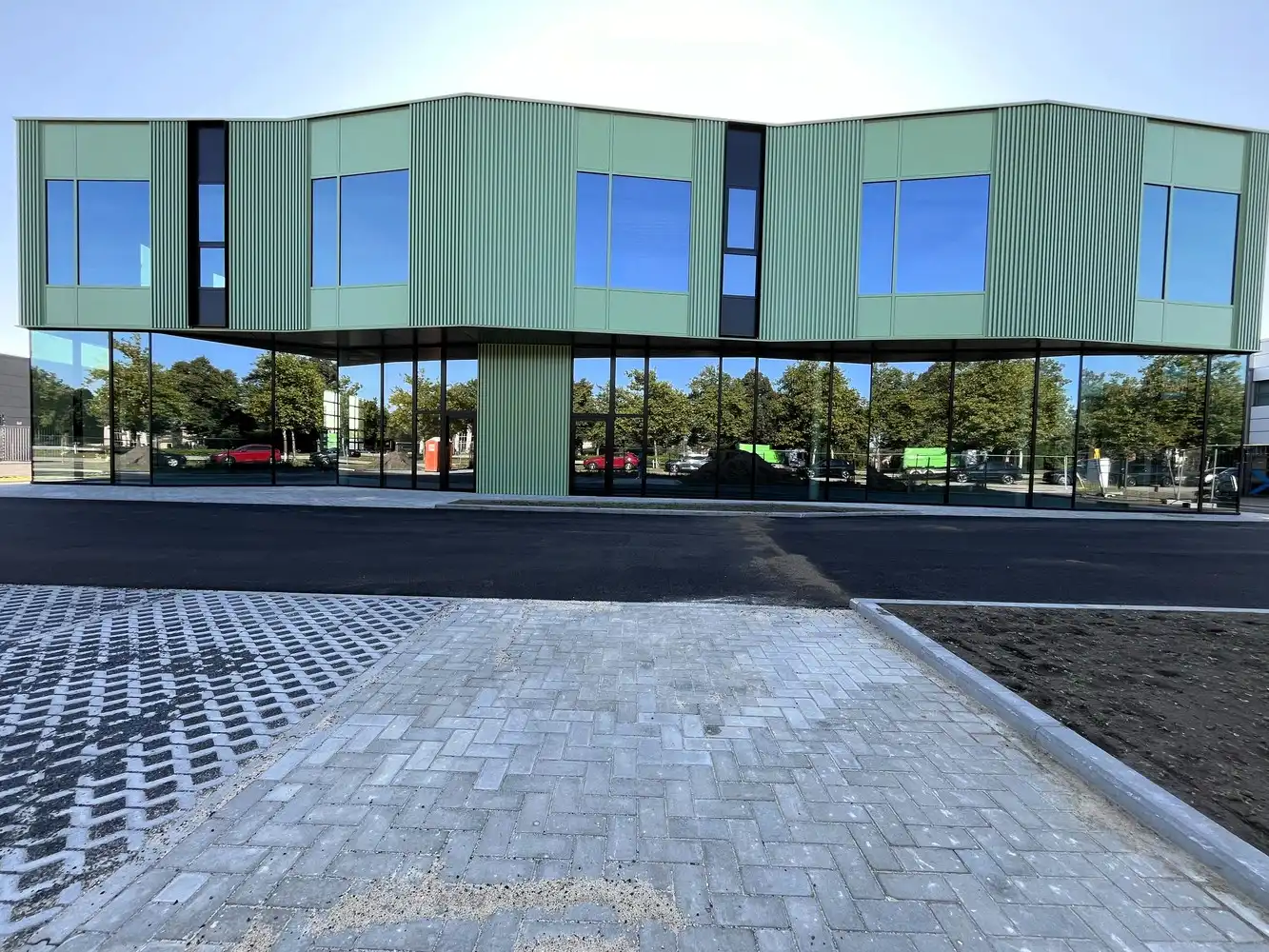 237m² bedrijfshal foto 10