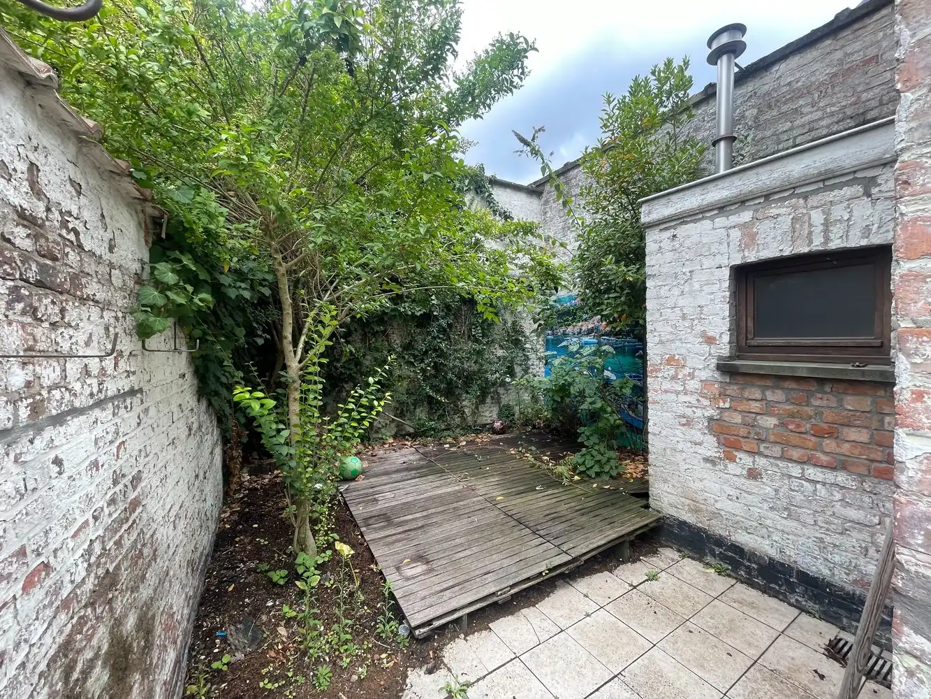 Brugge centrum, ruime gezinswoning met grote living, 3 slaapkamers en stadspatio foto 5