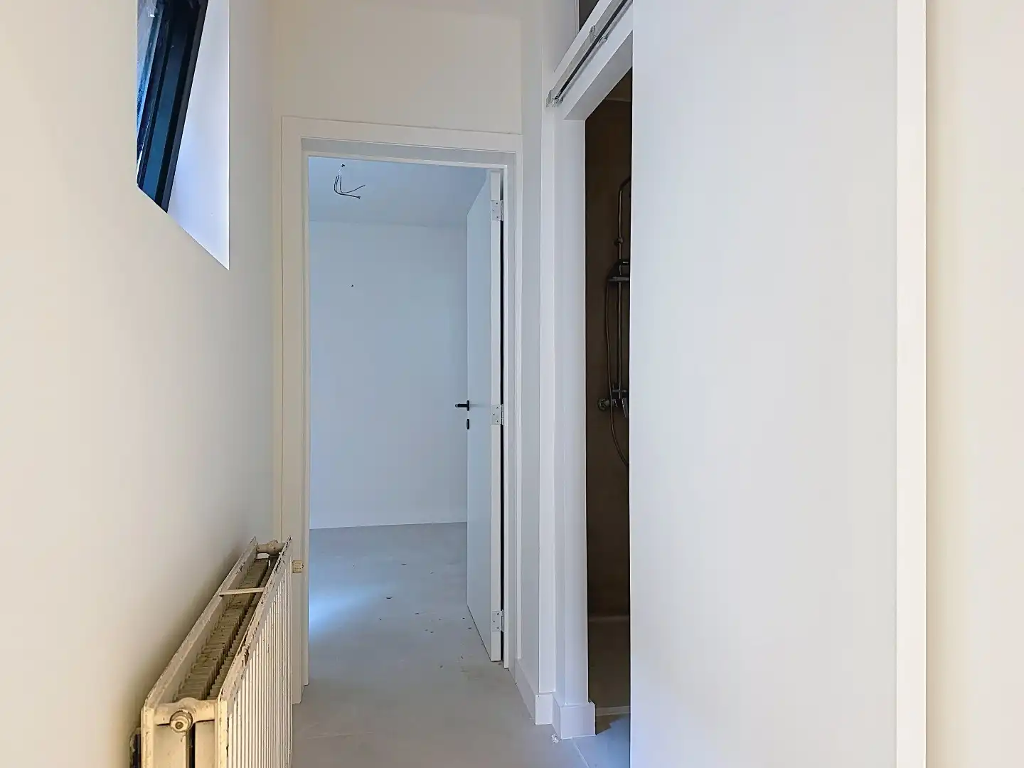 Interessante investeringsopportuniteit – 2 gerenoveerde appartementen! foto 6