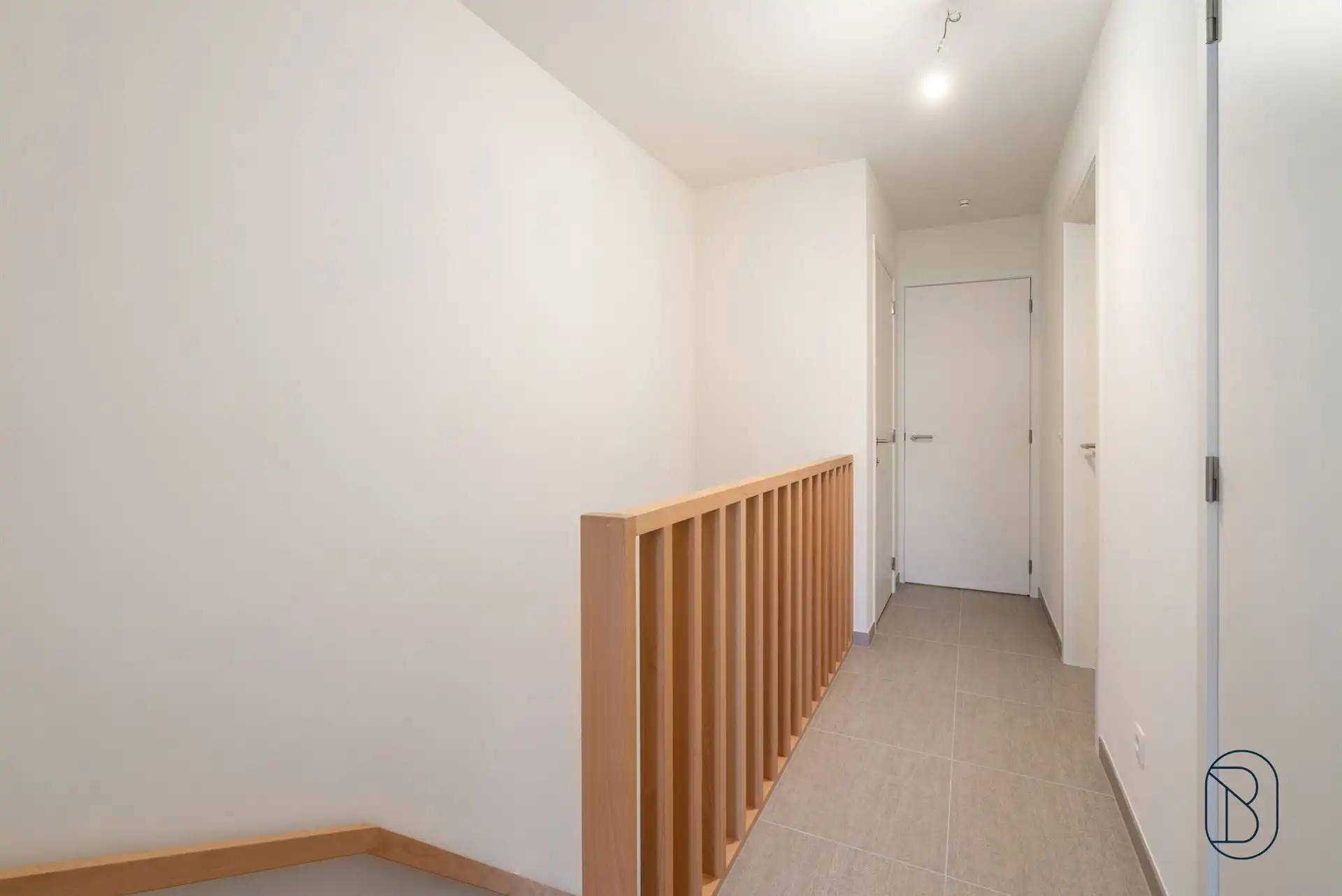 Kwalitatieve moderne energiezuinige luxe-woning met tuin. foto 9