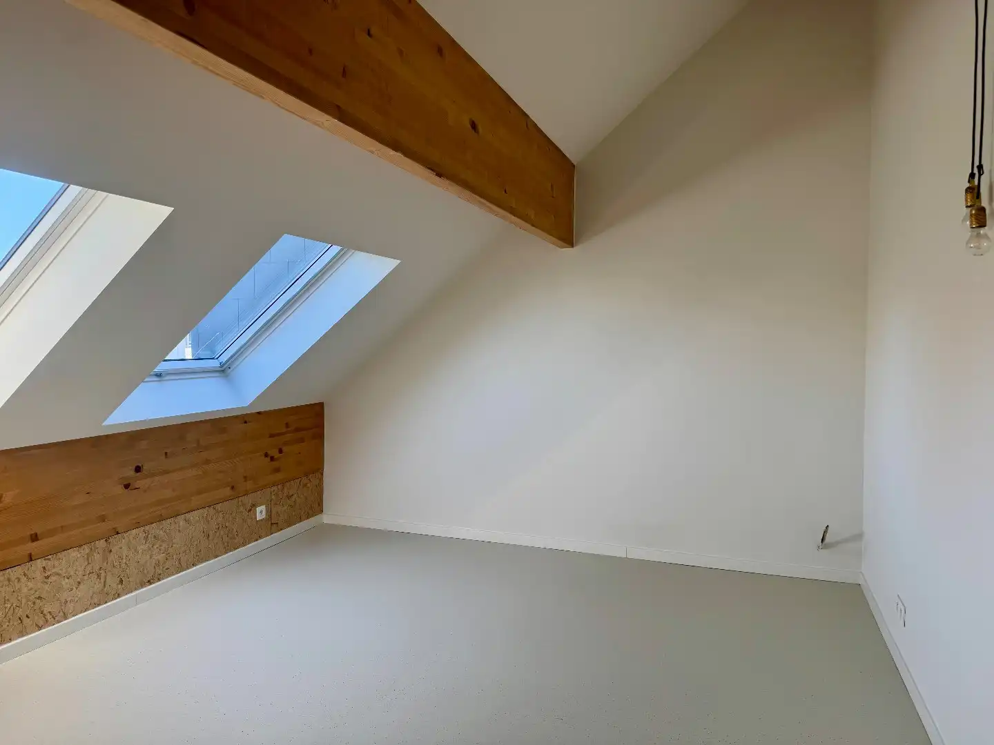 TE HUUR - Op zoek naar een ruim appartement in hartje Merchtem? Welkom Home! foto 16