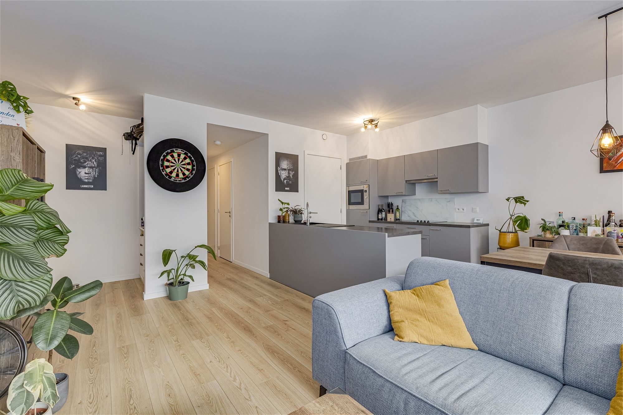 Recent energiezuinig appartement met terras foto 6