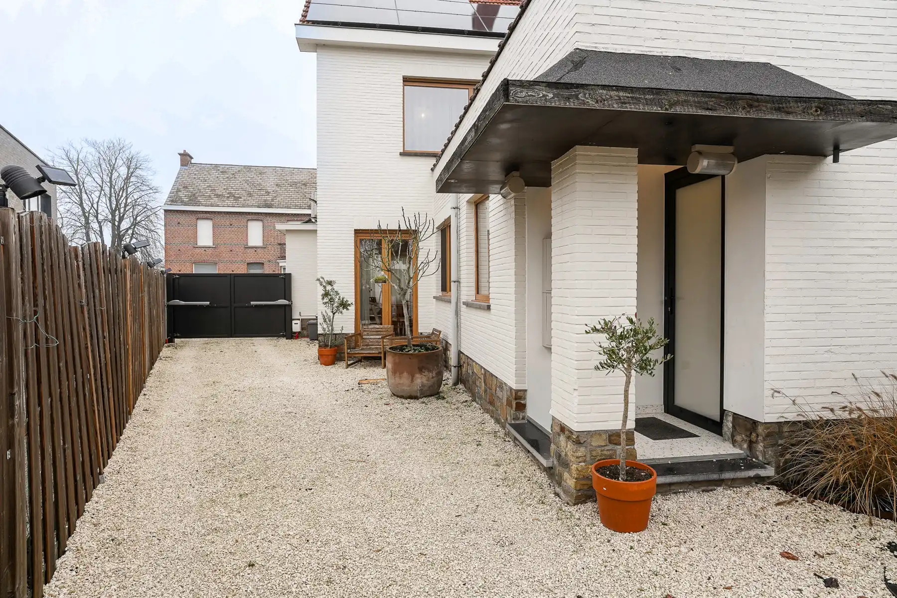 Knappe, instapklare halfopen bebouwing nabij het centrum van Breendonk foto 28