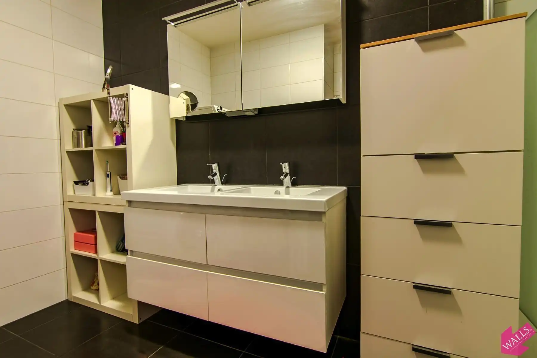 Zuid: mooi appartement met 2 slk, zonneterras en parking foto 8