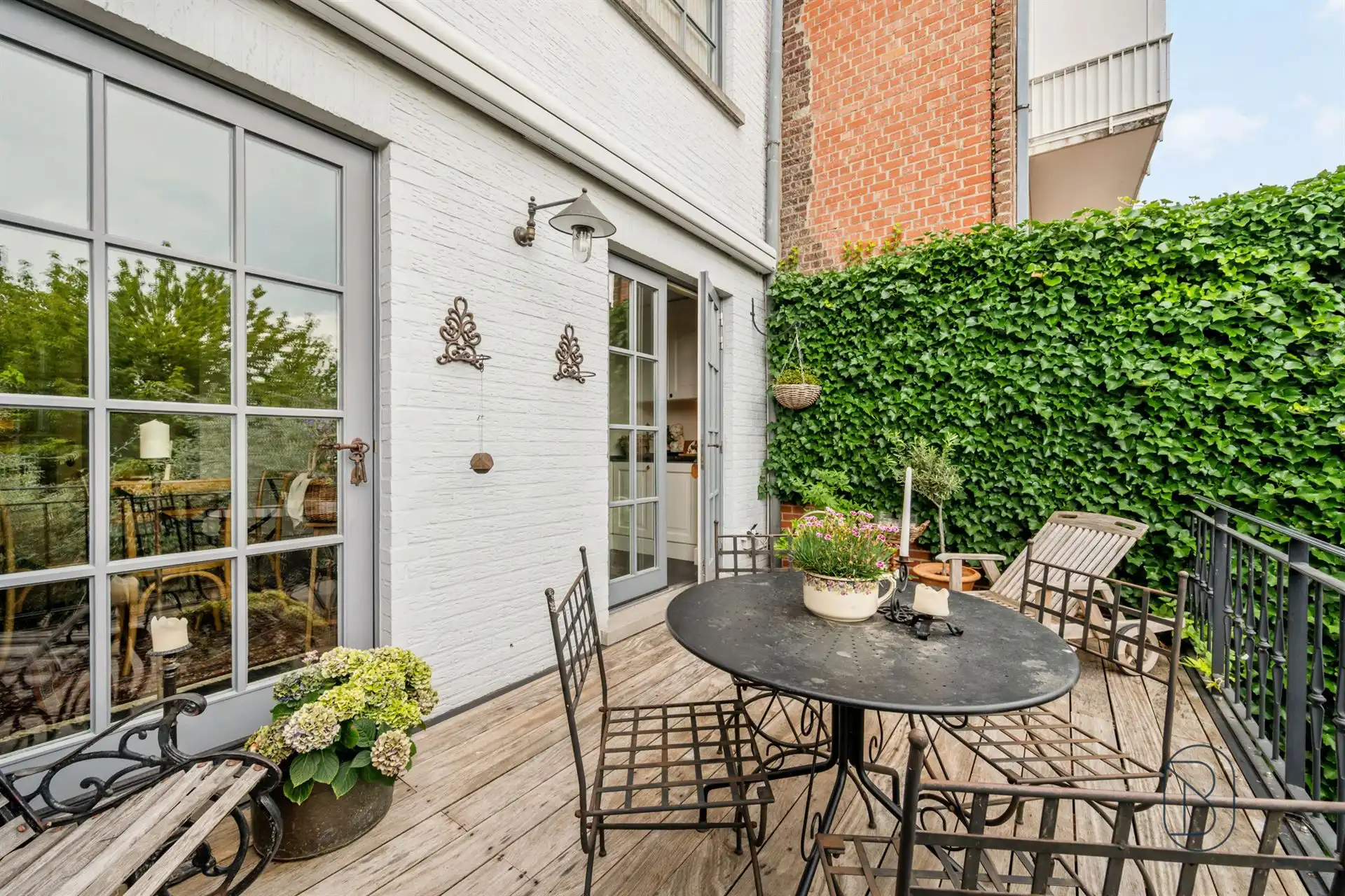 Centraal gelegen exclusieve herenwoning met unieke stadstuin foto 13