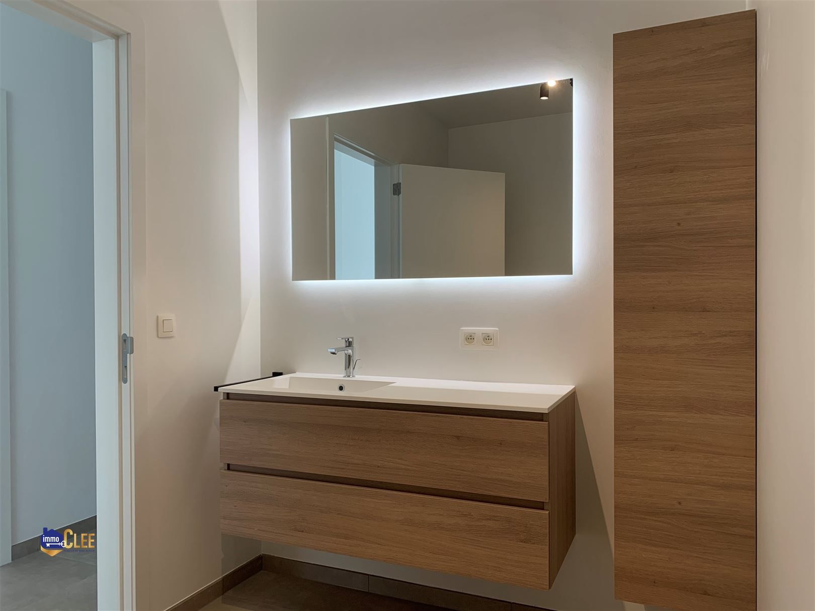 Ruim gelijkvloers appartement in Sint-Truiden foto 15