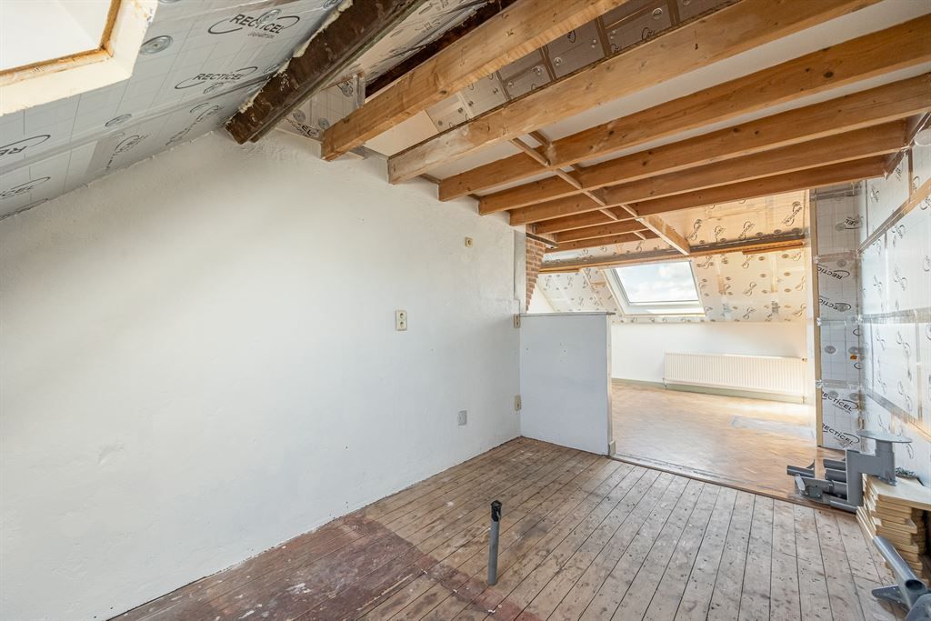Karaktervolle woning met legio indelingsmogelijkheden foto 25