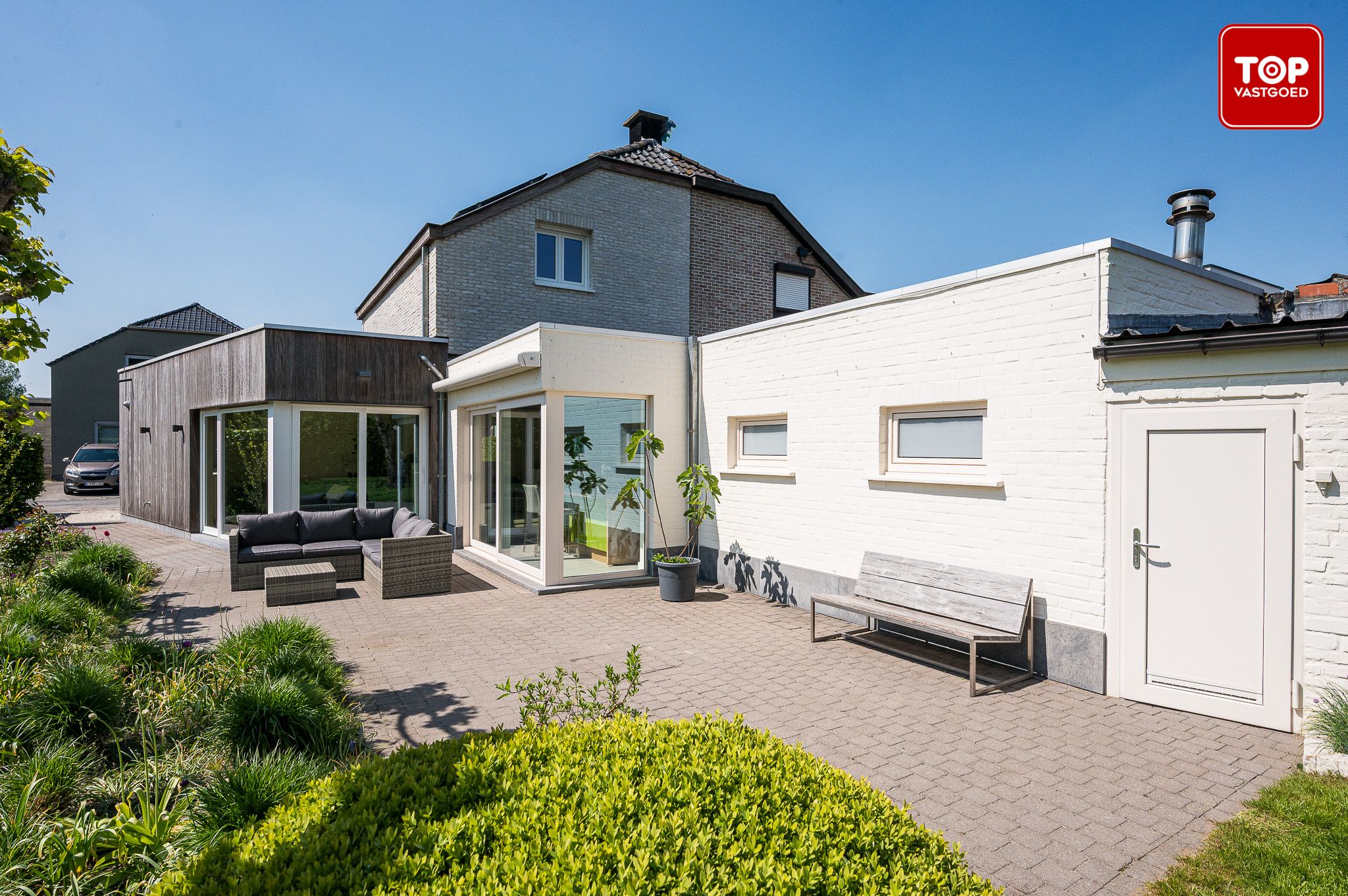 Instapklare woning met prachtige tuin in doodlopende straat. foto 21