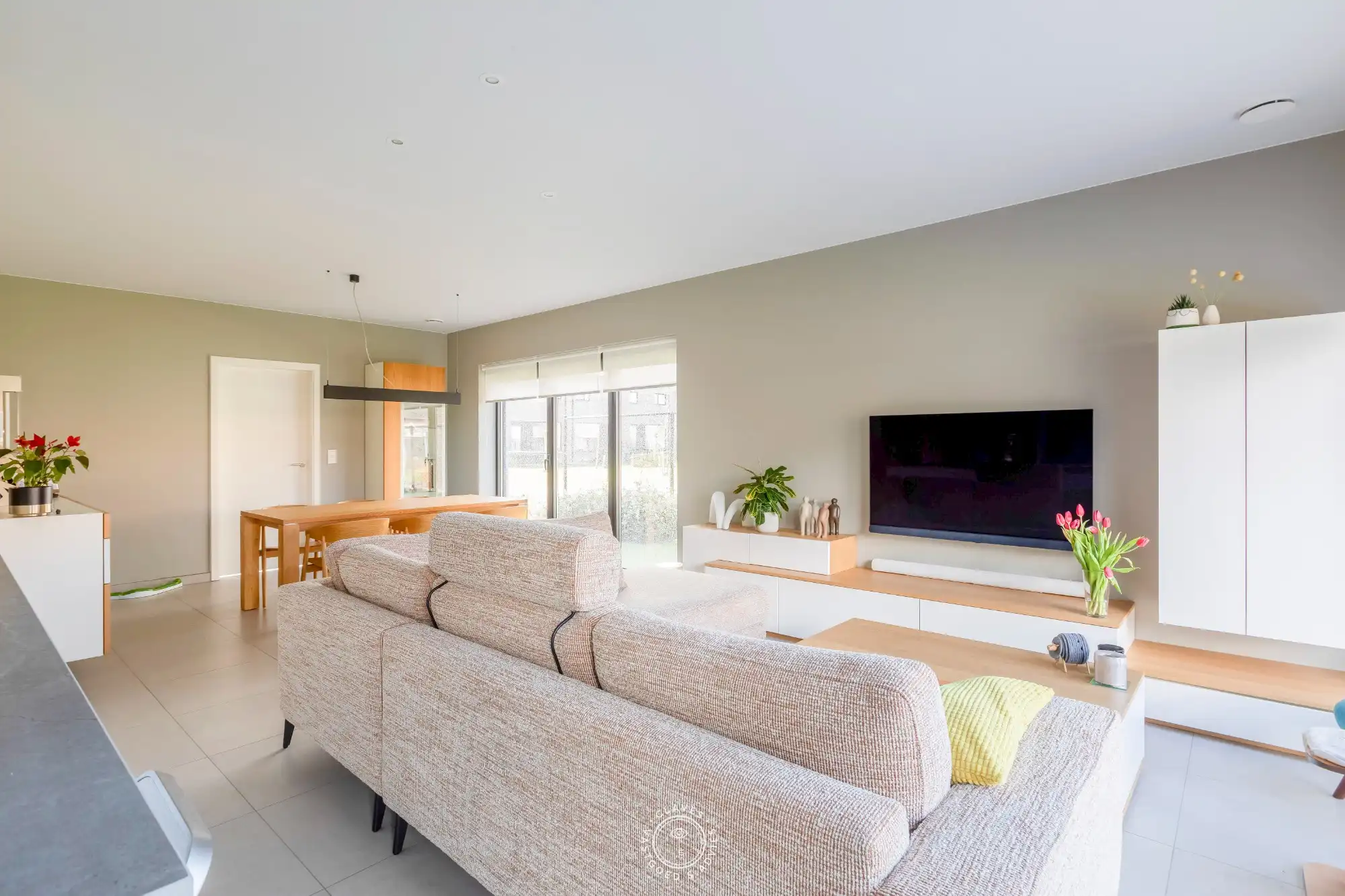 Rustig gelegen nieuwbouwwoning foto 7