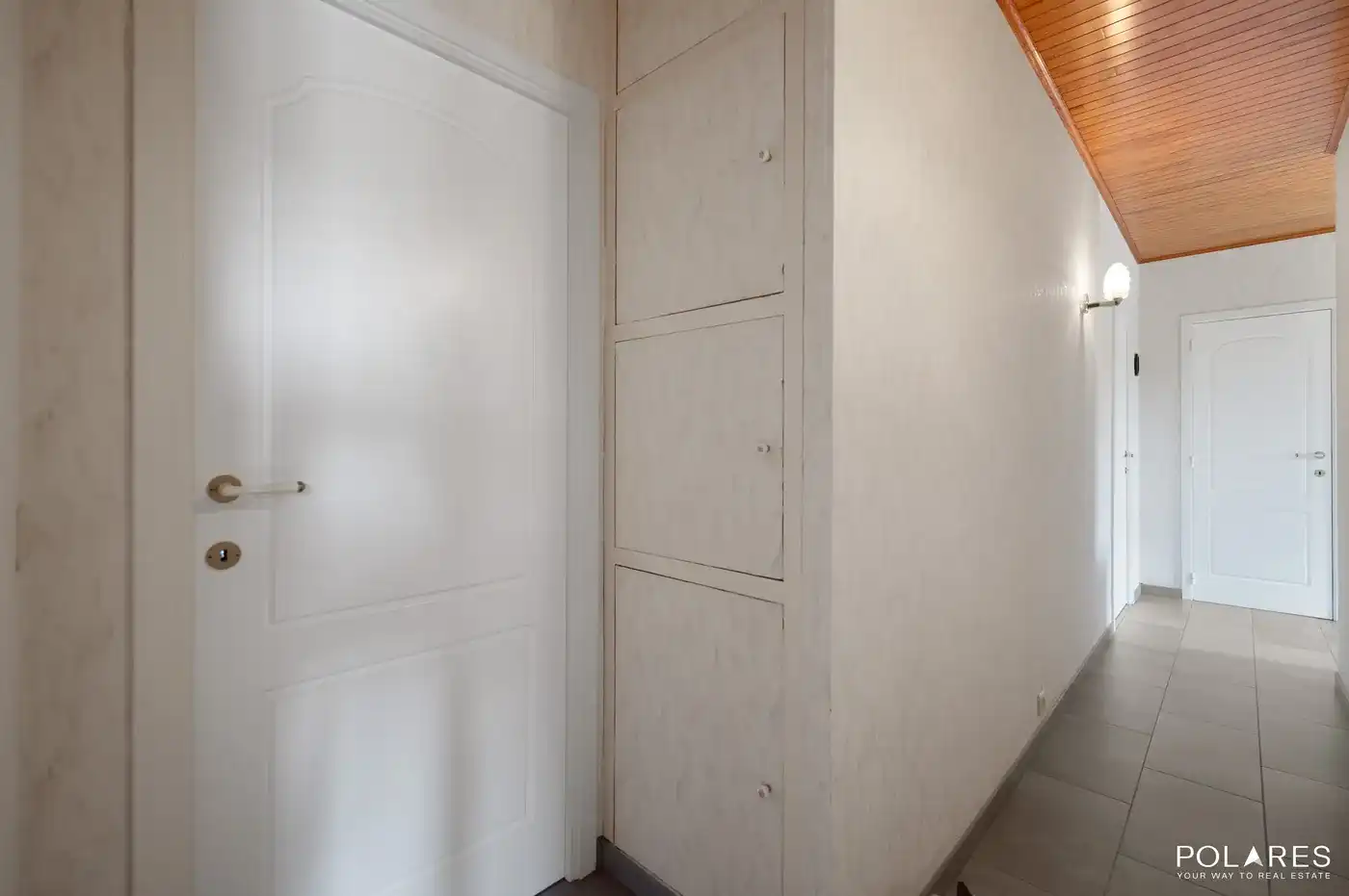 Fantastisch gelegen vrijstaande bungalow foto 8