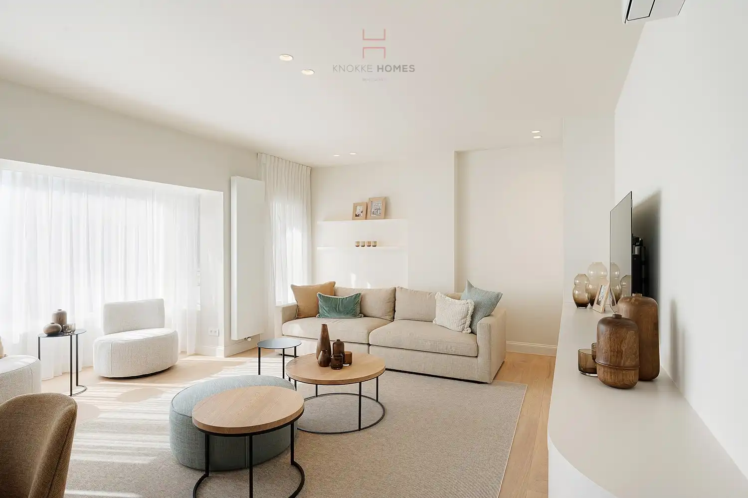 Uitzonderlijk gerenoveerde koppelvilla op topligging in Duinbergen foto 12