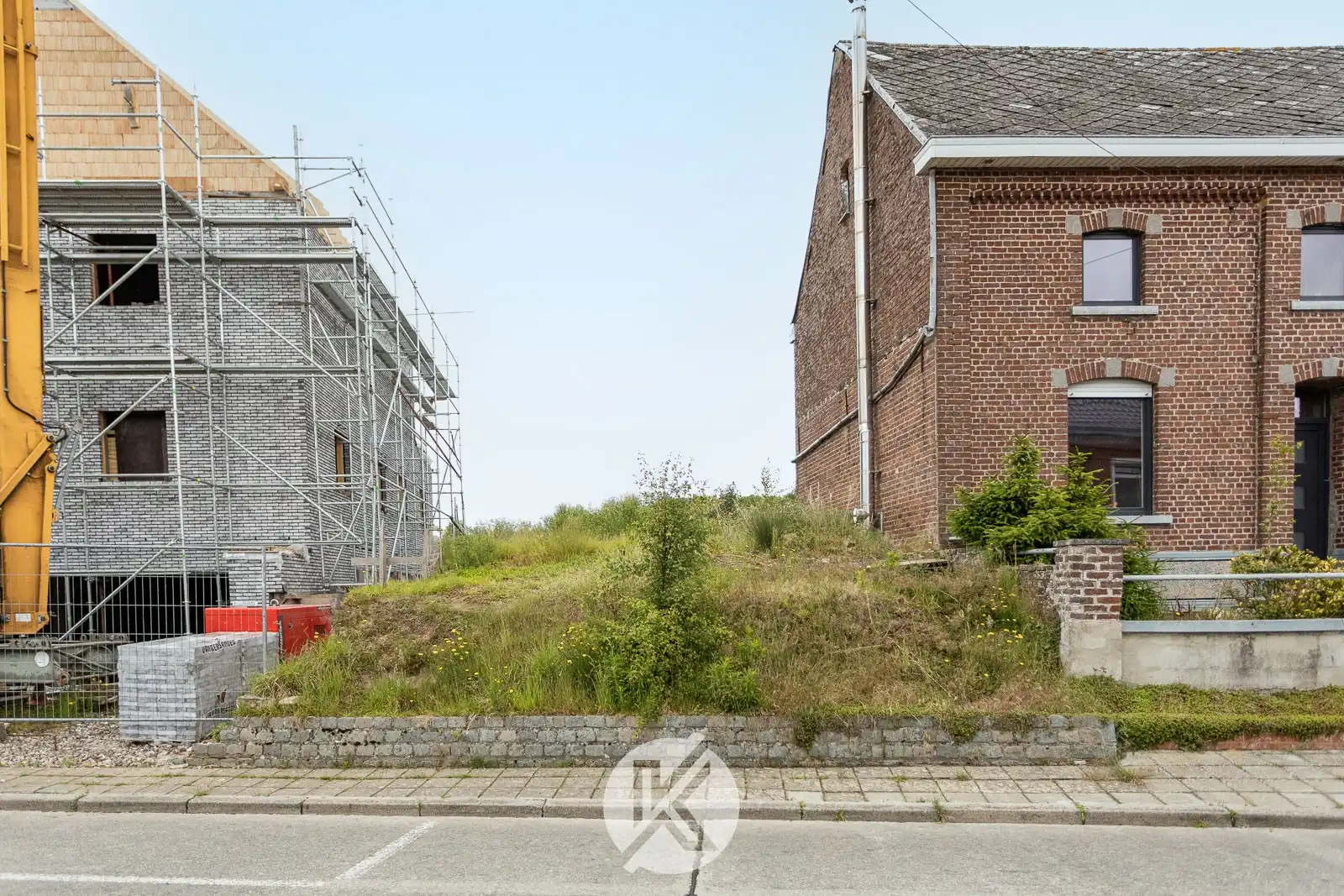 Verder af te werken halfopen bebouwing foto 16