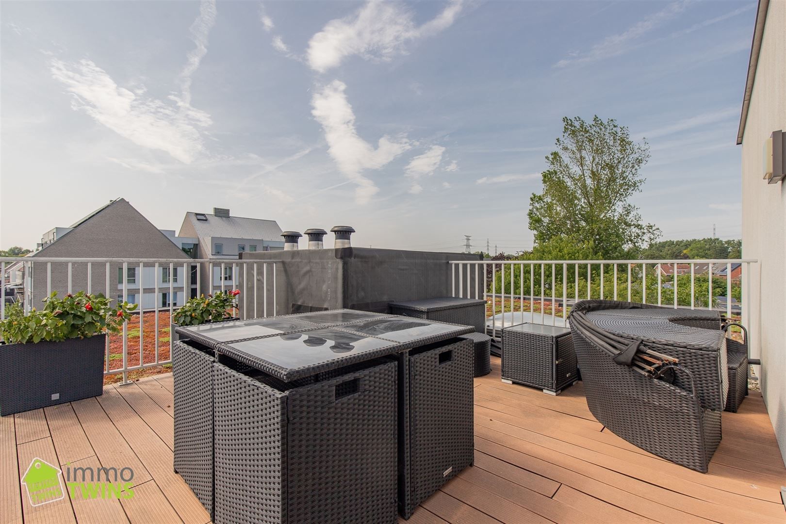 Luxueus penthouse met ruim terrassen en prachtig uitzicht in residentie Vroonhof foto 6